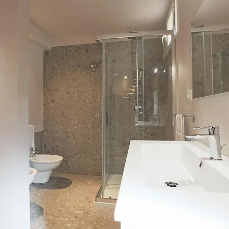 アパートホテル Goethe Dependance