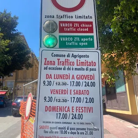 Goethe Dependance アパートホテル *